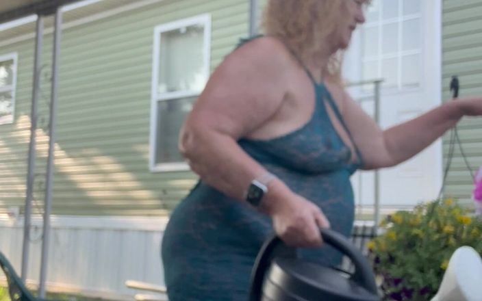 Big Ass 4 U: Geef mijn ondeugende tuin water