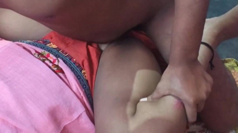 Sobha rani: Futai în sat