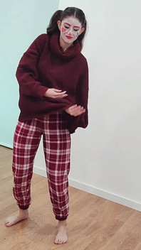 Shana nejrajcovnější klaun striptýz masturbuje JOi Cum