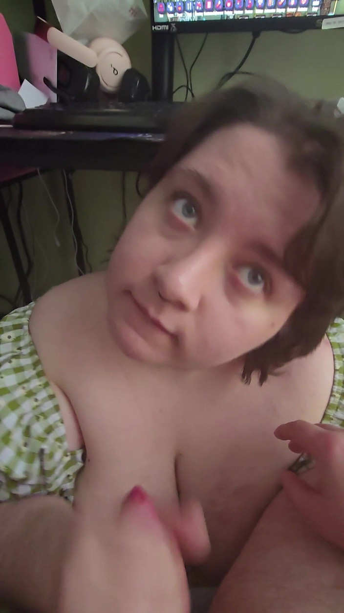 puppyrolls: Faça minha boca desleixada com cuspe !!