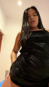 Sdílím pokoj se svou nevlastní sestrou a šukám ji