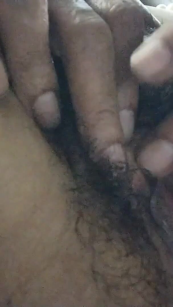 Anar Kali: Dewar Nay Bhabhi Ka Chut May Unngli Dal Kar Pani...
