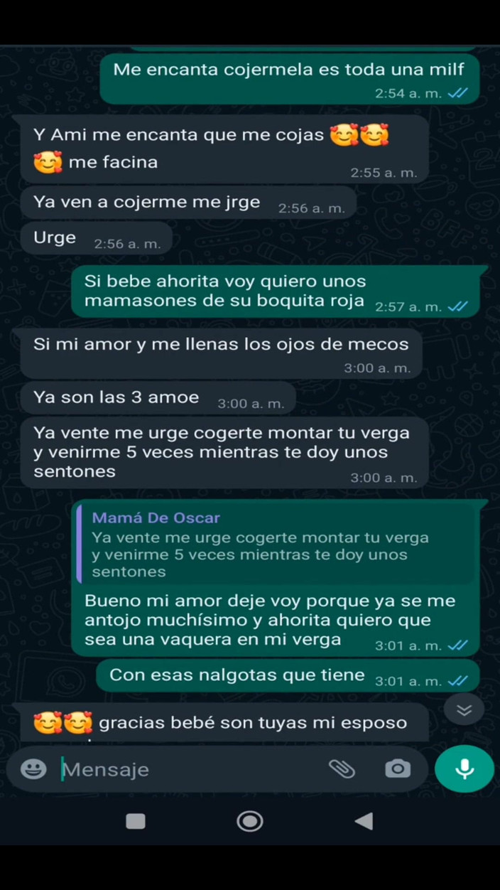 Mexicasero: Arkadaşım Oscar'ın patronu Bayan Mary ile bana sakso çekiyor ve götünü...