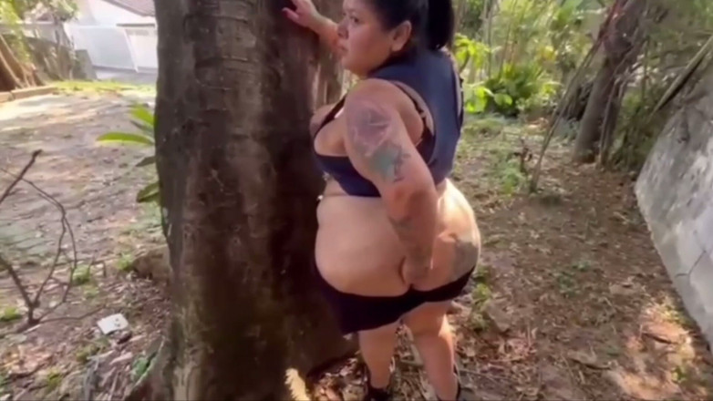 Mary Jhuana: BBW und der tätowierte mann im freien frechheit