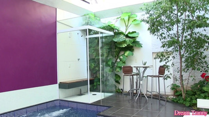 Dream Tranny: Seksowna transseksualna Adrielhy Bronze bawi się dildem