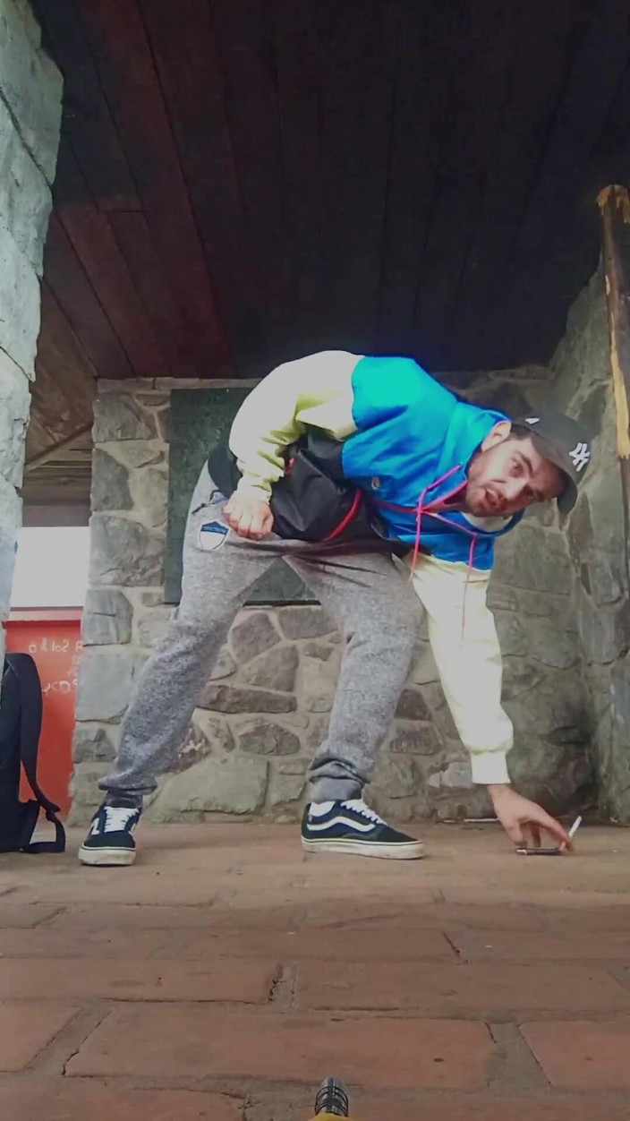 jerkofflover: 年上だけど、僕は君だった