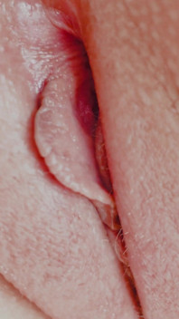 Friend Left My Used Creampied Wife Alone in the Room, to Get My Sloppy Seconds