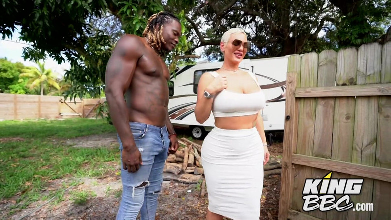 King BBC Official: Yard Bird