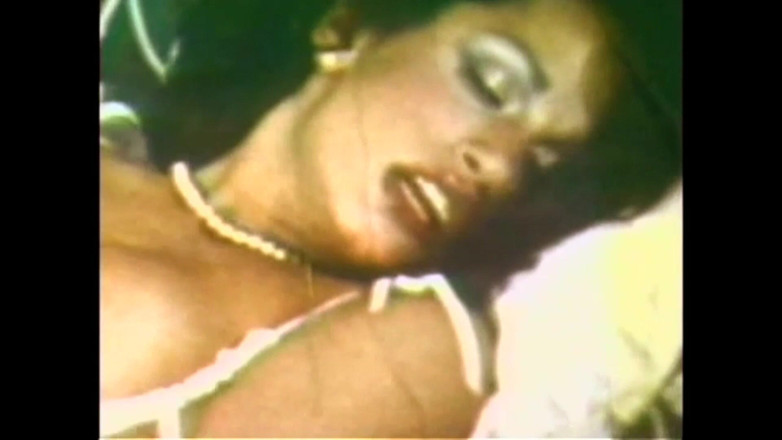 The Unforgettable: ヴァネッサと彼女の熱いチンポ