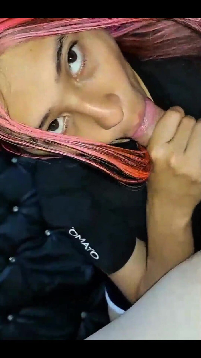 Studiotony: सौतेली मम्मी सोफे के नीचे फंस गई: सौतेले बेटे को हॉट मिलता है