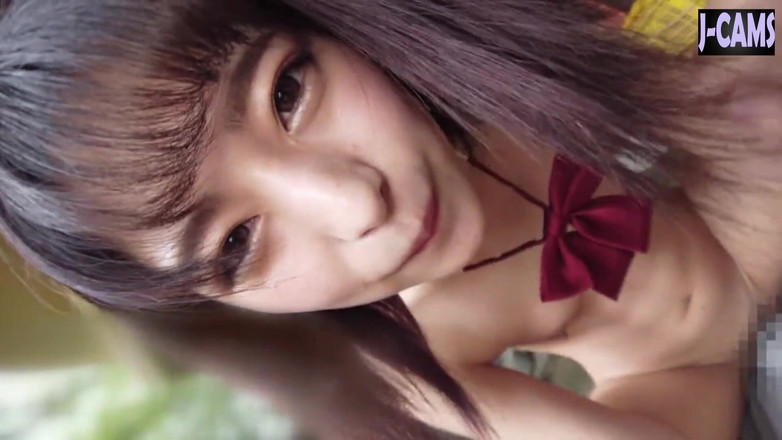 J-Cams: आकर्षक सौंदर्य। शरारती मुस्कान के साथ चंचल डेट भाग4