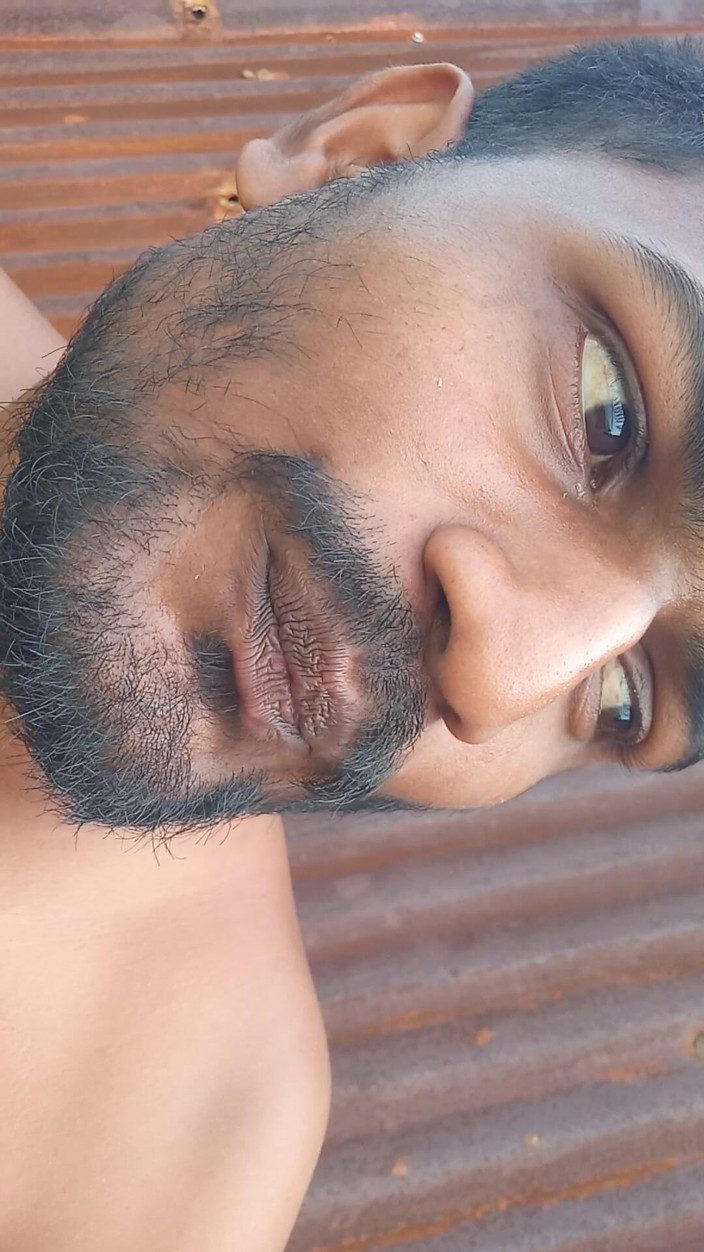 KUMBHA MANOJ KUMAR: Hastanem arka tarafta özel yer xhard star india ingilizce