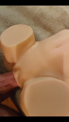 Leo Bayne: Đồ chơi này là waaaayyyy quá vui vẻ