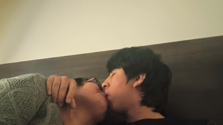 Moo DBOXXX: Bu bekar üvey annem ne pahasına olursa olsun dölümü boşaltmak istiyor,...