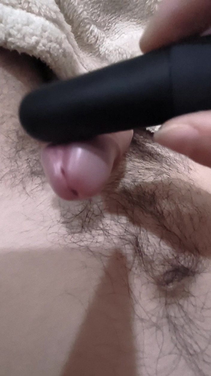 webcamboy98: Mini wibrator na głowie koguta
