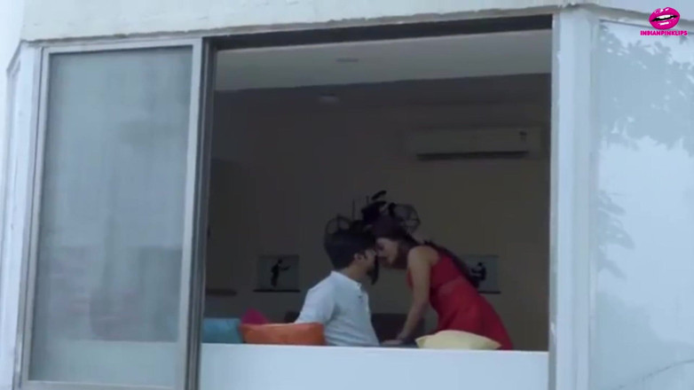 Indianpinklips: Indyjski nauczyciel siłowni Bhabhi Hardcore Szorstki pieprzyć jej cipkę