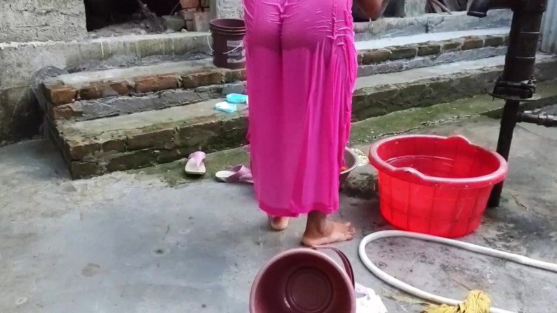 Mona sexy: Seksi ateşli yengem