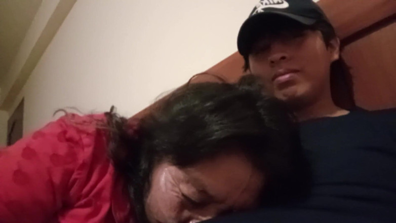 Moo DBOXXX: Kristen dewasa berbuat dosa, dia kecanduan padaku