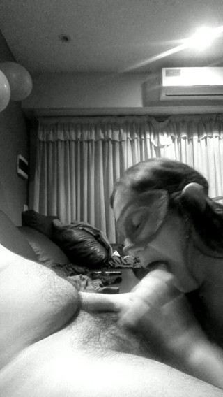 Sexoamateur: Oral seks 1