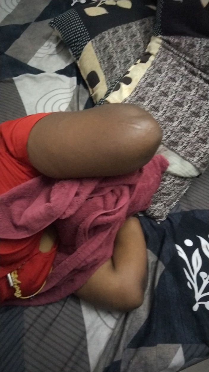 Benita sweety: Tamilská Amma s nevlastním synem