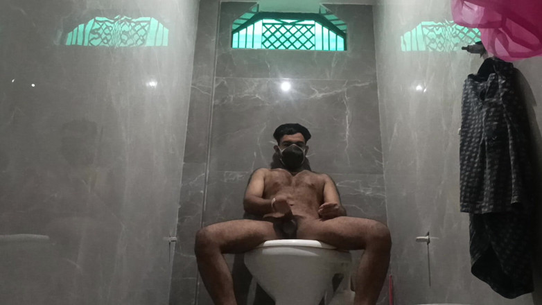 Sansuindia: Devar indien, danse des toilettes nue