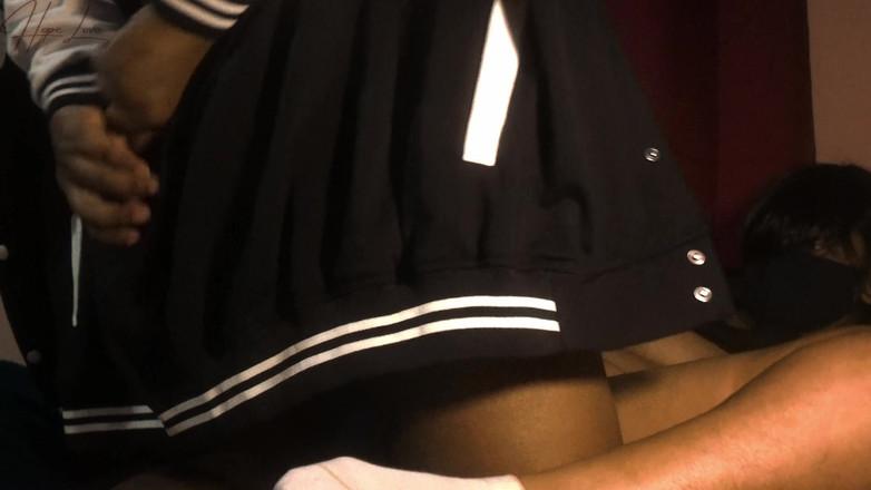 Hope Love: Ea Călărește Pula Mea Grasă Și Neagră Și Are Parte De O...