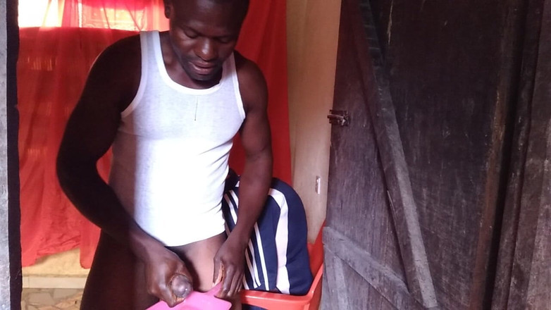 Moviesporn1: Atuk ada Thailand untuk pancut dengan beg besar