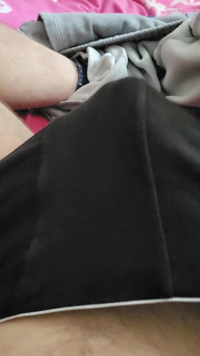 Polish: Distracție în pantaloni