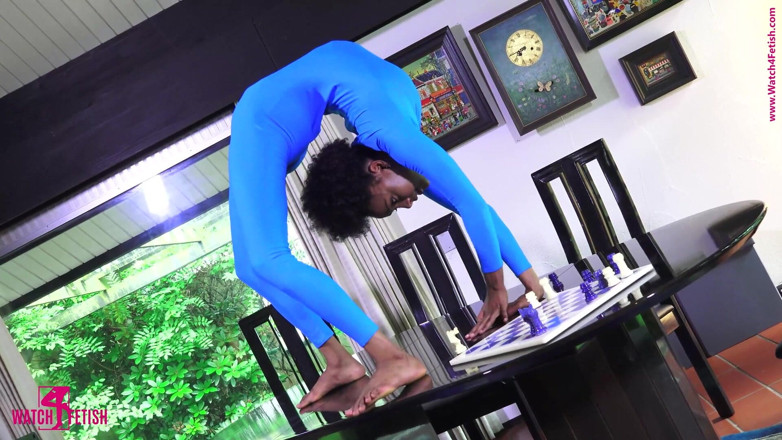 Gymnastic: Незвичайна гра в шахи