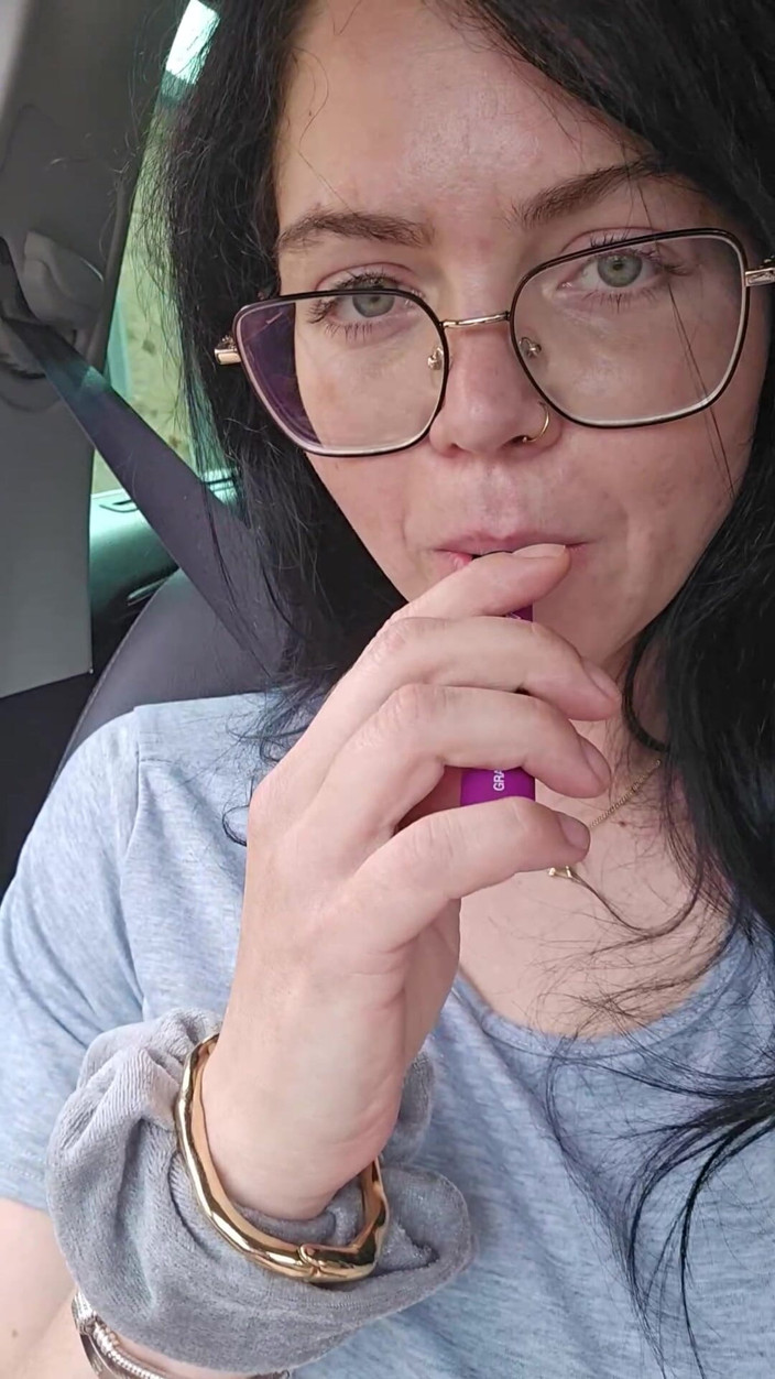 Shione Cooper PrivateLife: Vaping During Naked Driving Car