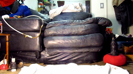 Ass destruction of a hetero sissy slut: Červená jízda