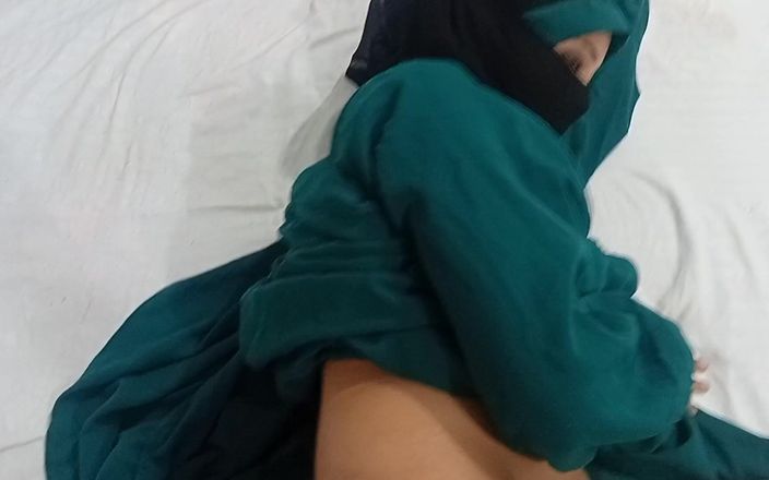 Dearshivani: Hijabi novia fue follada por su novio en hotel