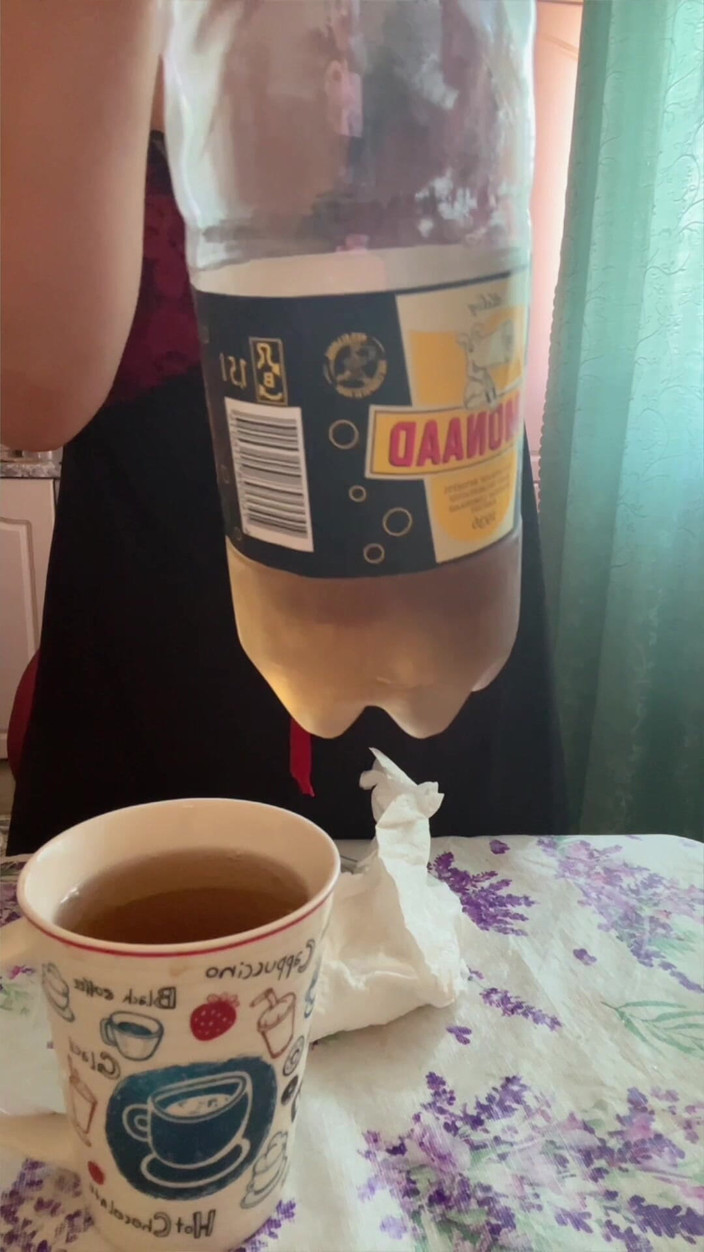 FinDom Goaldigger: Asmr v kuchyni část 2 limonády