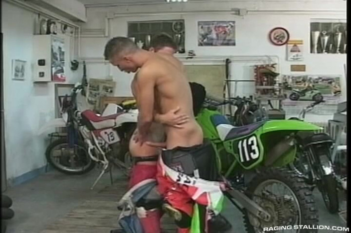 High Octane: Moto Studs