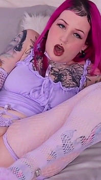 Purple Fishnet Solo - anální masturbace FC