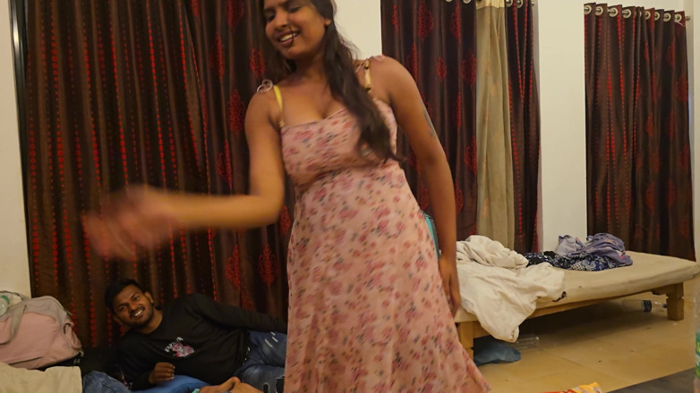 Kilash: Tejaswini Prabhakar Pratibha Soni Enjoy the Complete Masti Dance