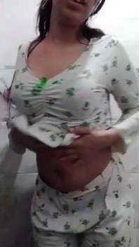 Hard Masturbation Amira Model Arab