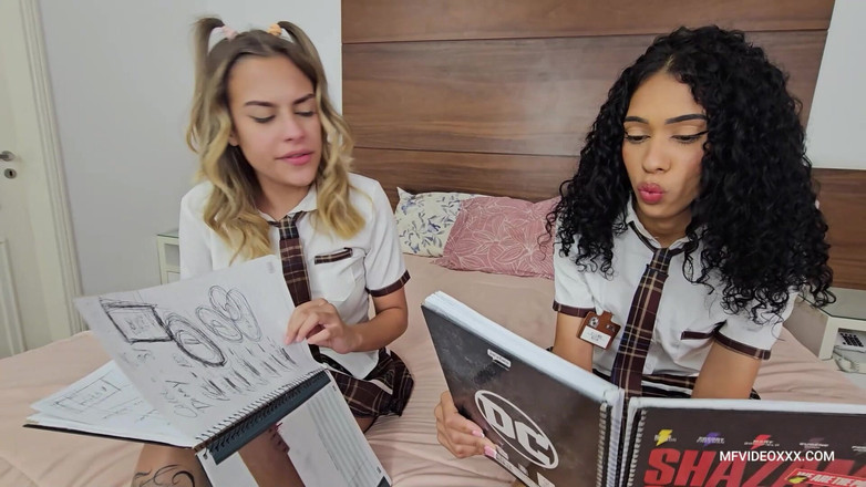 MF Feet: 学生的臭脚在脸上