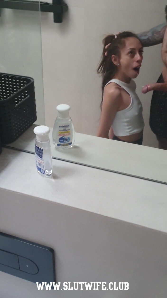 Slutwife Club: Bts: usando la garganta de Candie antes y durante un...