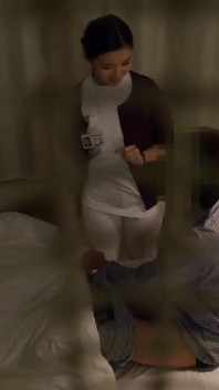 Married Nurse: Just Let Me Have Sex Freely! Late-night Frustration Relief -3
