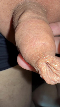 Jeux De Prépuce De Petites Bites Juteuses