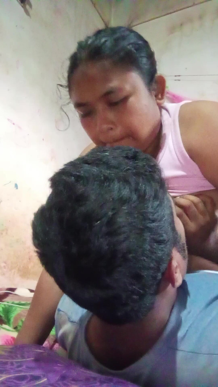 Mridulmadhu: Marito e moglie deshi video sexy completo