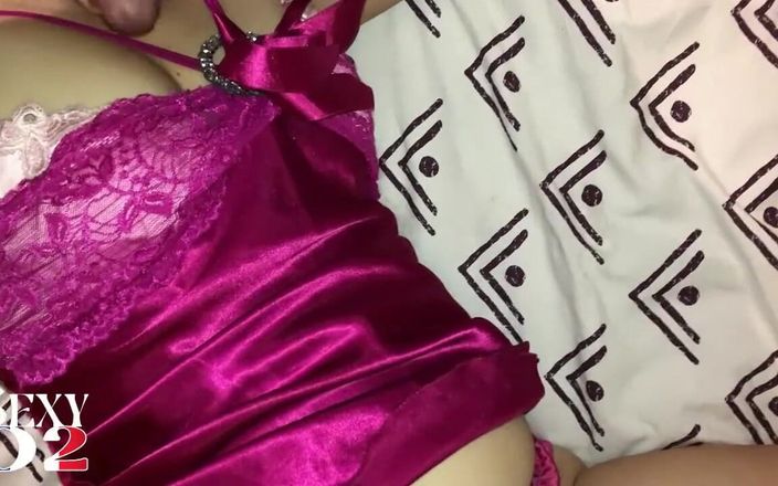 Sexy O2: 1637 - 새틴 레드 드레스, 탕가, 화이트 걸레, 후배위, POV, 딥쓰롯, 리밍