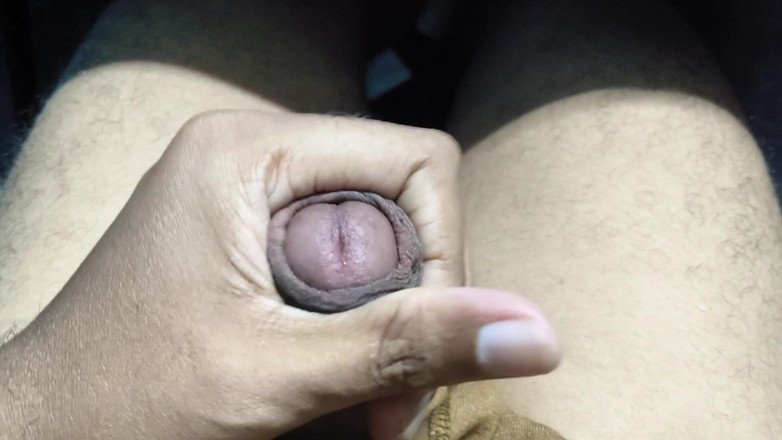 Roxy Bay: Yarak masajı kendime tek başına dokunarak güzel vakit geçiriyor bakış...