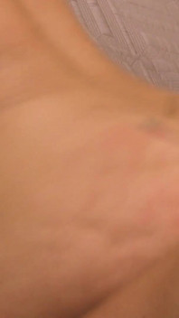 Glutei latini scena-4 la splendida latina con un gran culo e le tette prende un carico su un grosso cazzo