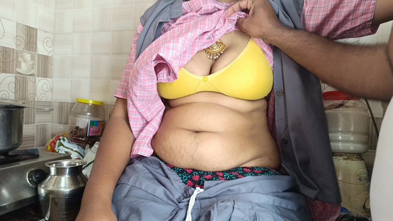 Pushpa studio: Video lan truyền của sinh viên đại học