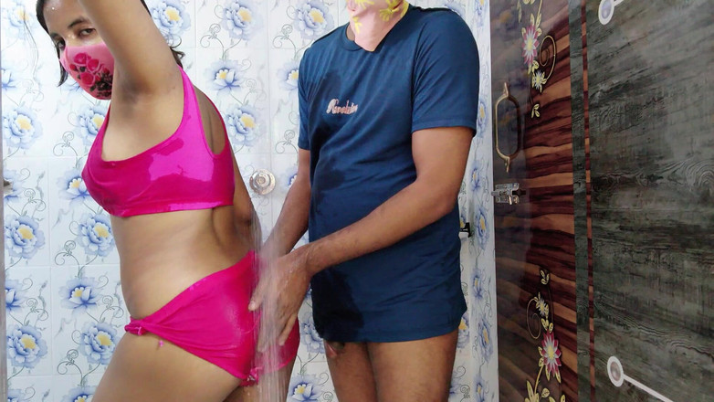 HottyKisku02: Adik tiri seksi ini suka banget sama kontol besar abang...