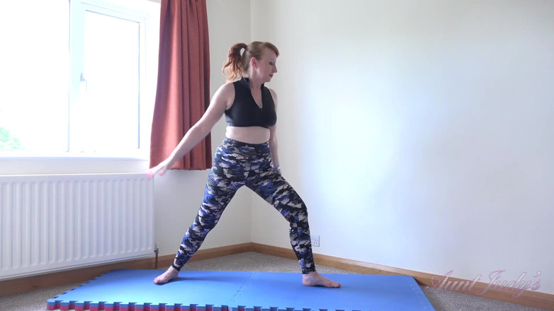 Aunt Judy's: Ajudys - bomba tettona matura signora red - allenamento yoga bollente