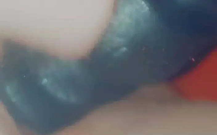 Jessica32: Black dildo play time
