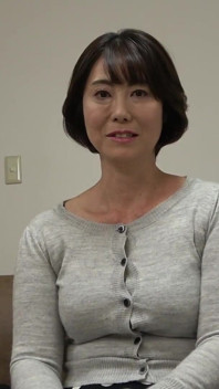 素人性欲求不満人妻の感覚見せ